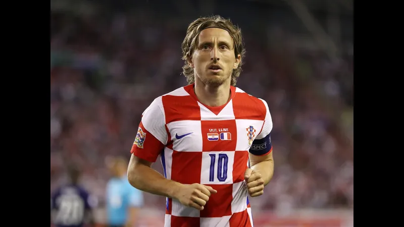 Cầu thủ Colombia và Croatia đối đầu trên sân cỏ Cầu thủ Colombia và Croatia đối đầu trên sân cỏ